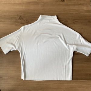 Joah brown medium raw edge mock neck crop tee.